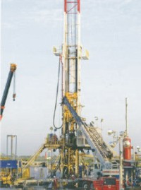 منصة لاستخراج النفط في منطقة بارمار في ولاية راجستهان